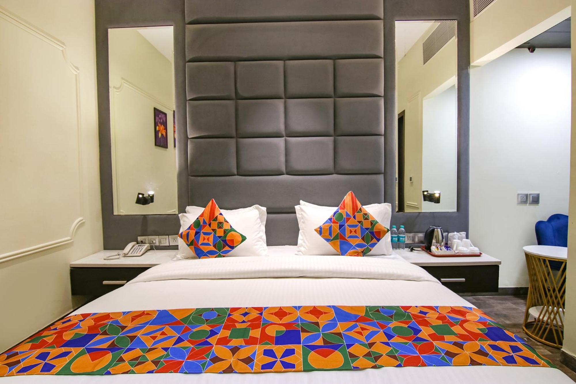 Fabhotel Prime K9 Crown Ludhiana Buitenkant foto