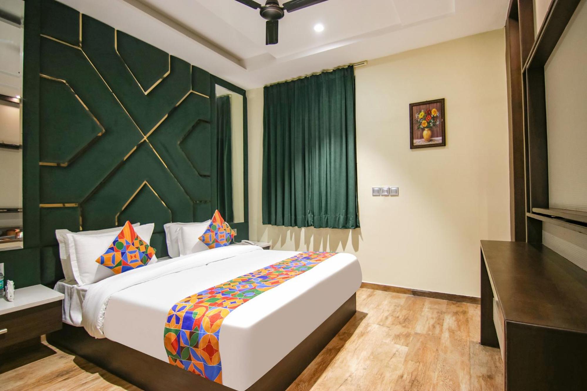 Fabhotel Prime K9 Crown Ludhiana Buitenkant foto